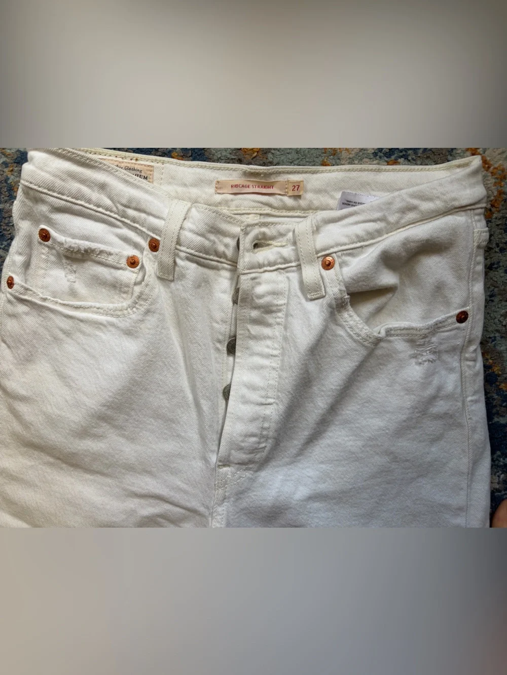 Levi’s Ribcage Straight (27) - Picture 4 of 8
